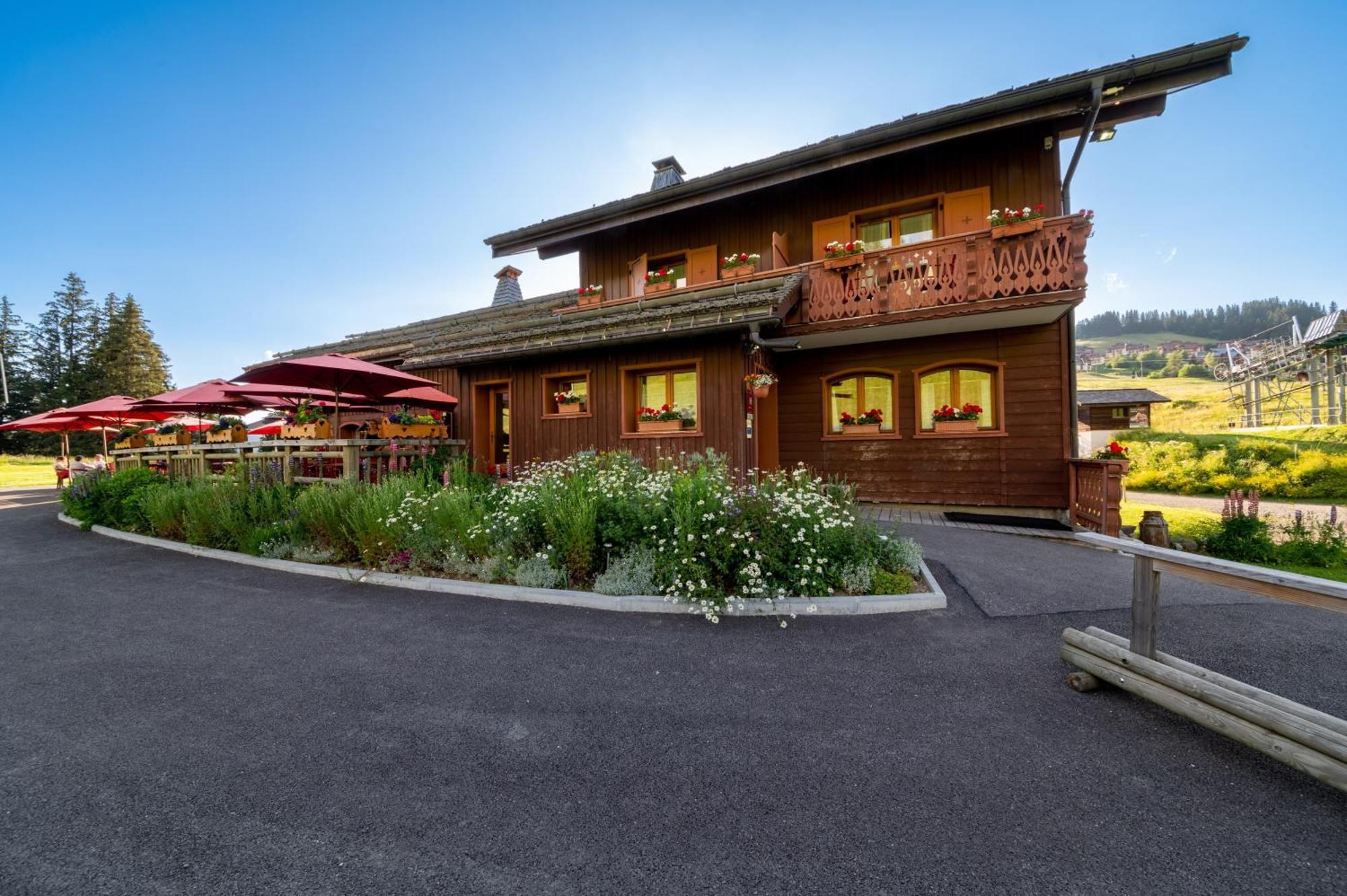 Hotel La Vieille Ferme Manigod Exterior foto